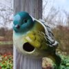 Vrolijk vogelhuisje van keramiek